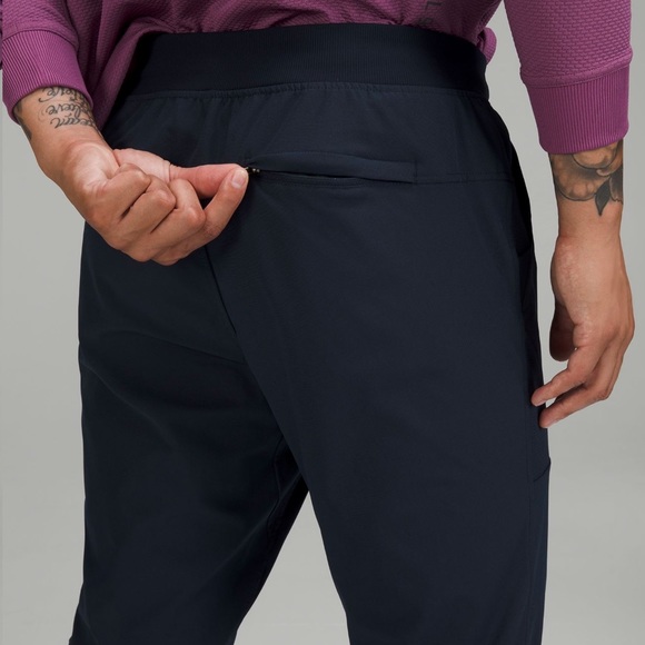 Lululemon ABC Jogger Shorter Length
*Warpstreme - Picture 4 of 9